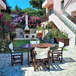 Aparthotel Harvest Moon Lixouri