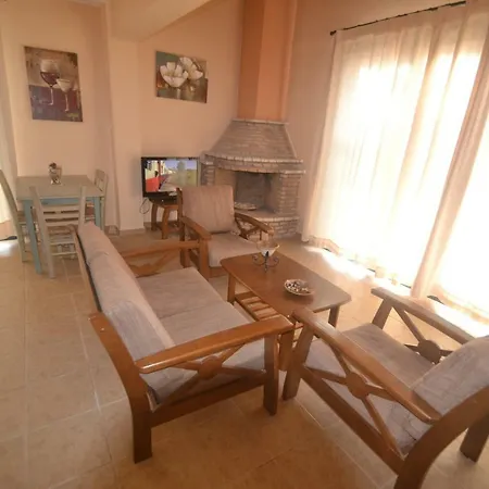 Harvest Moon Aparthotel Lixouri