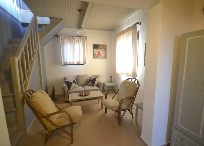 Harvest Moon Aparthotel Lixouri